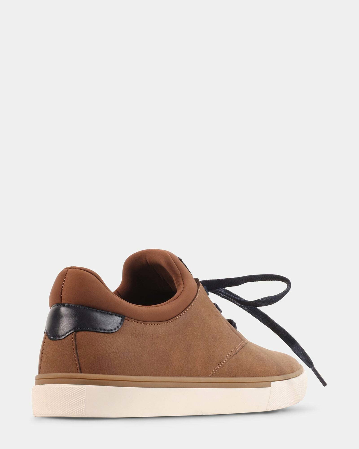 Steve Madden Penta Sneakers in Camel