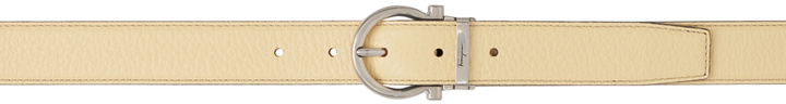 Photo: Salvatore Ferragamo Beige Gancini Belt