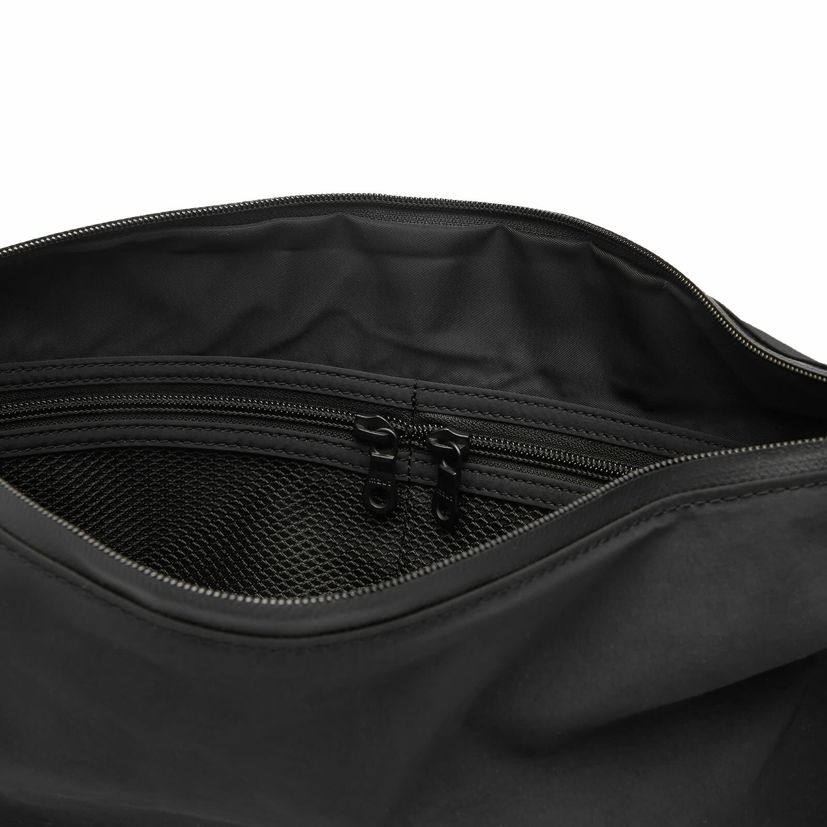 Mazi Untitled Terse Cross Body Bag in Black 