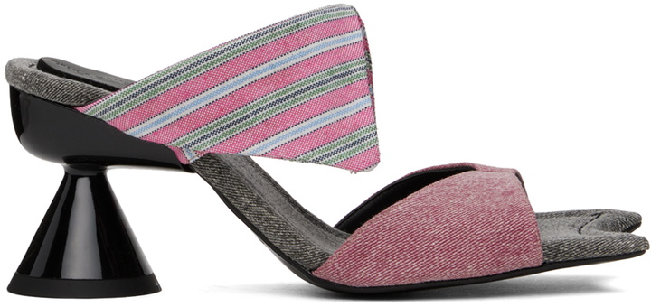Photo: Paula Canovas Del Vas Pink Diablo Shirt Sandals