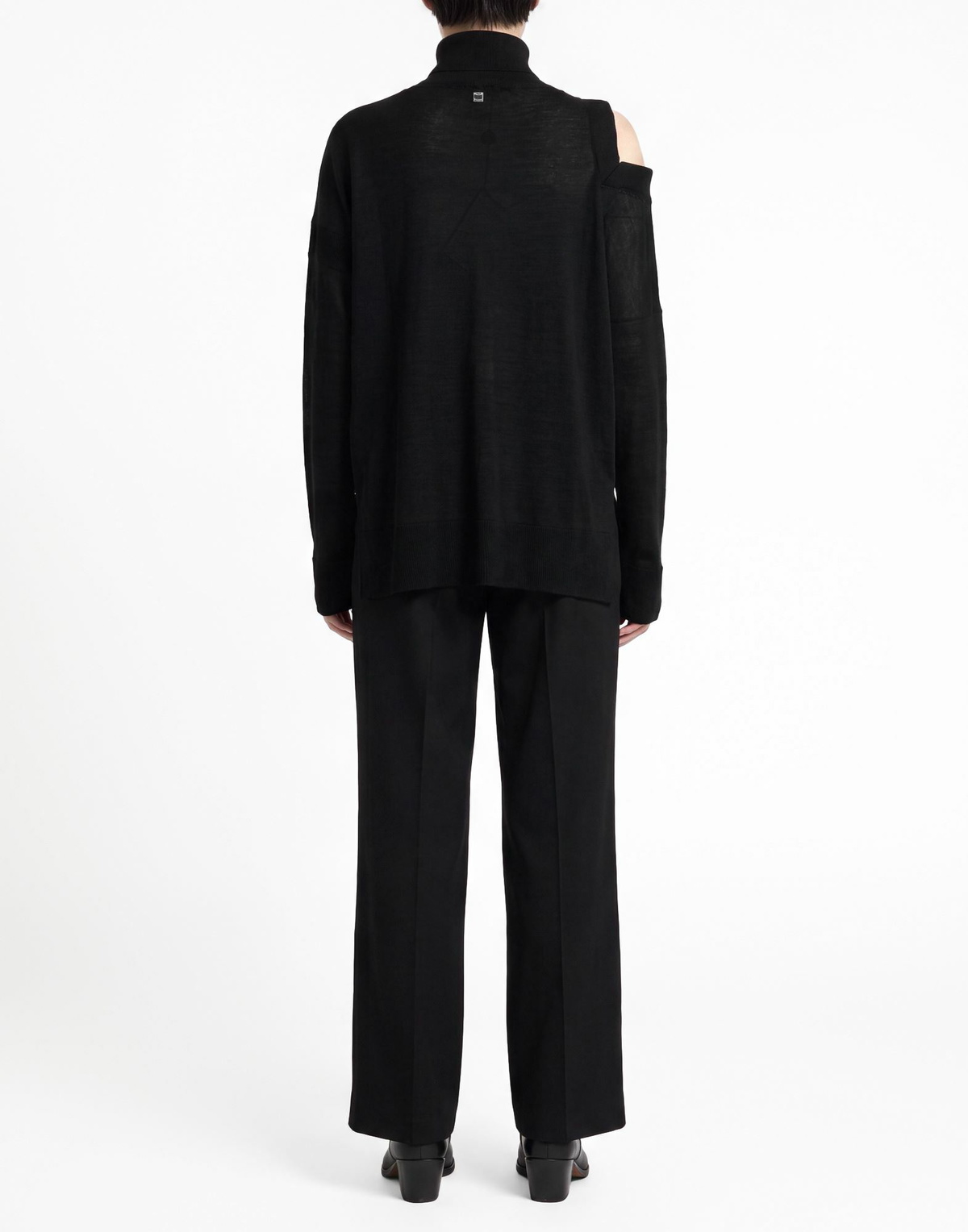 Manila Grace Womens Turtleneck in Black