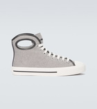 Burberry - Larkhall High Eye sneakers