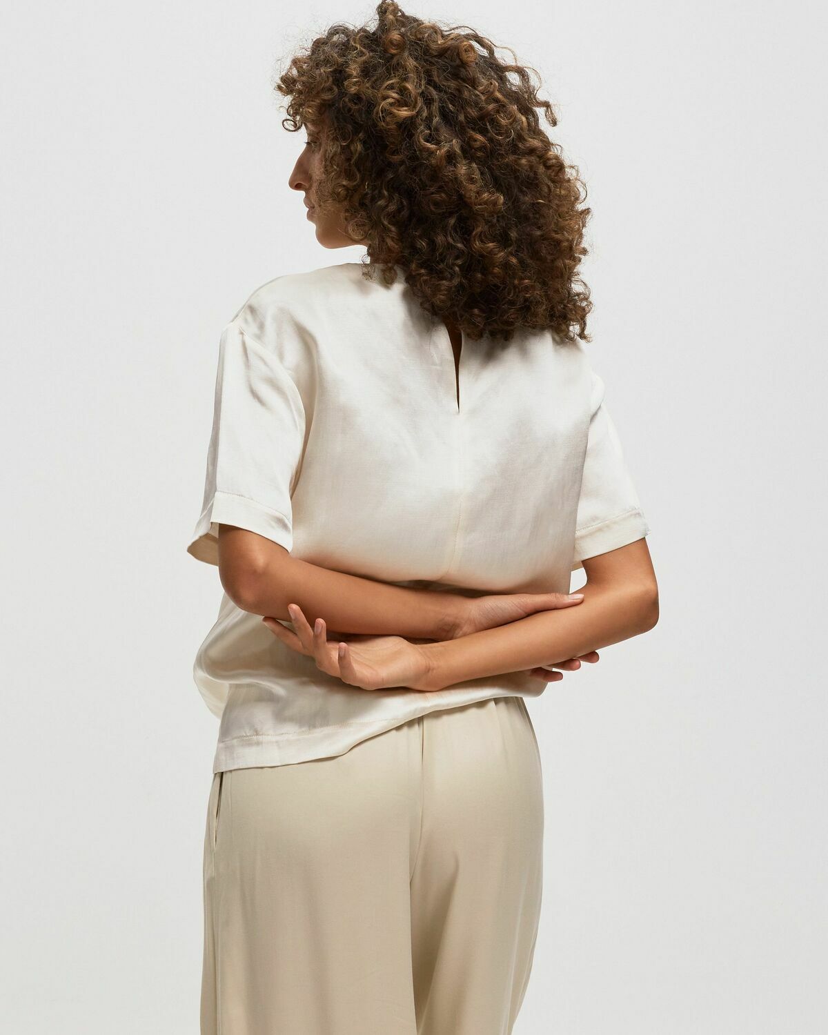 Ayen  Shimmering Shirt White Shortsleeves