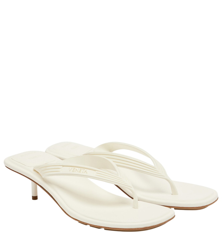 Photo: Bottega Veneta Sampieri thong sandals