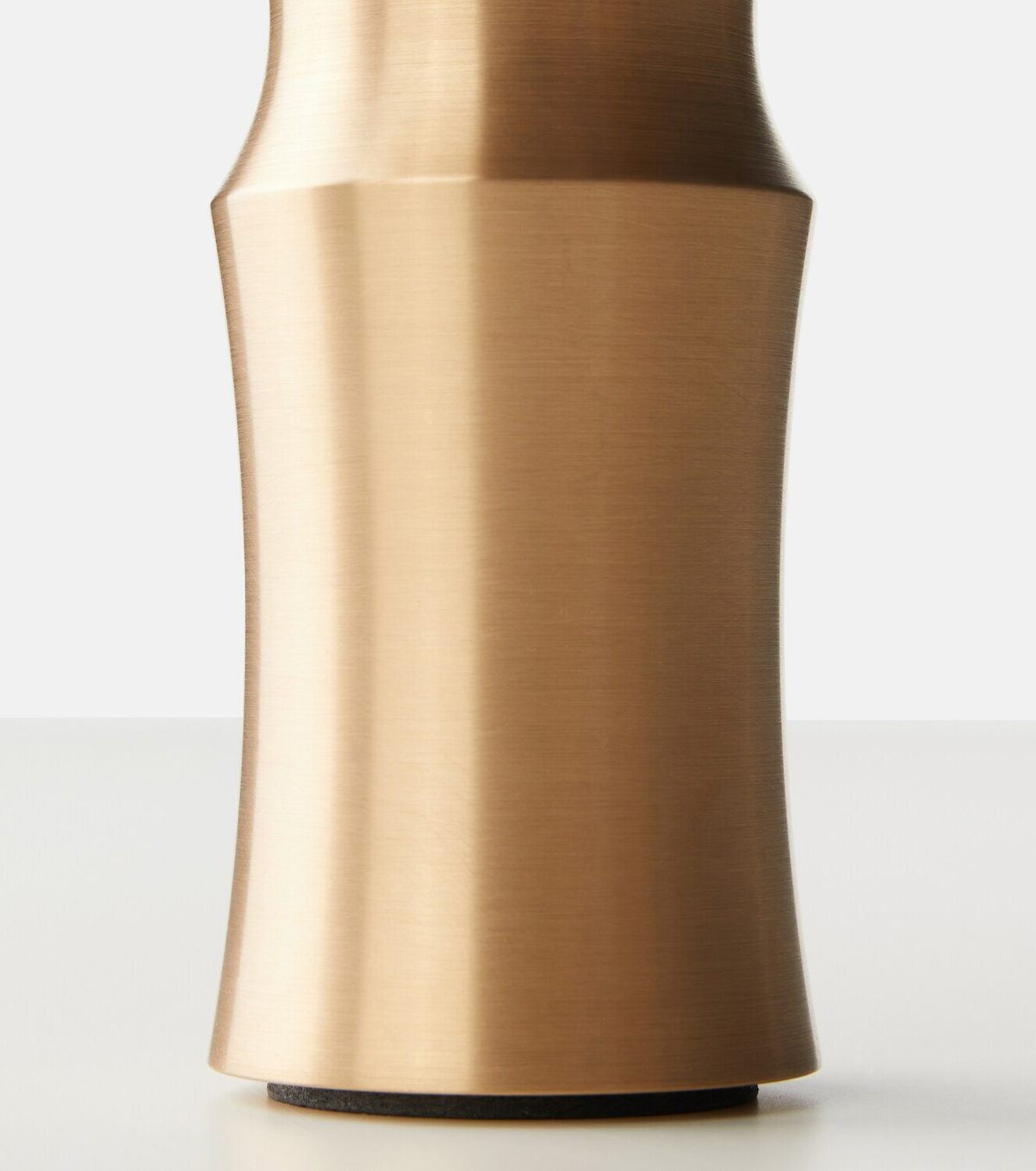 Michaël Verheyden Spina bronze candle holder