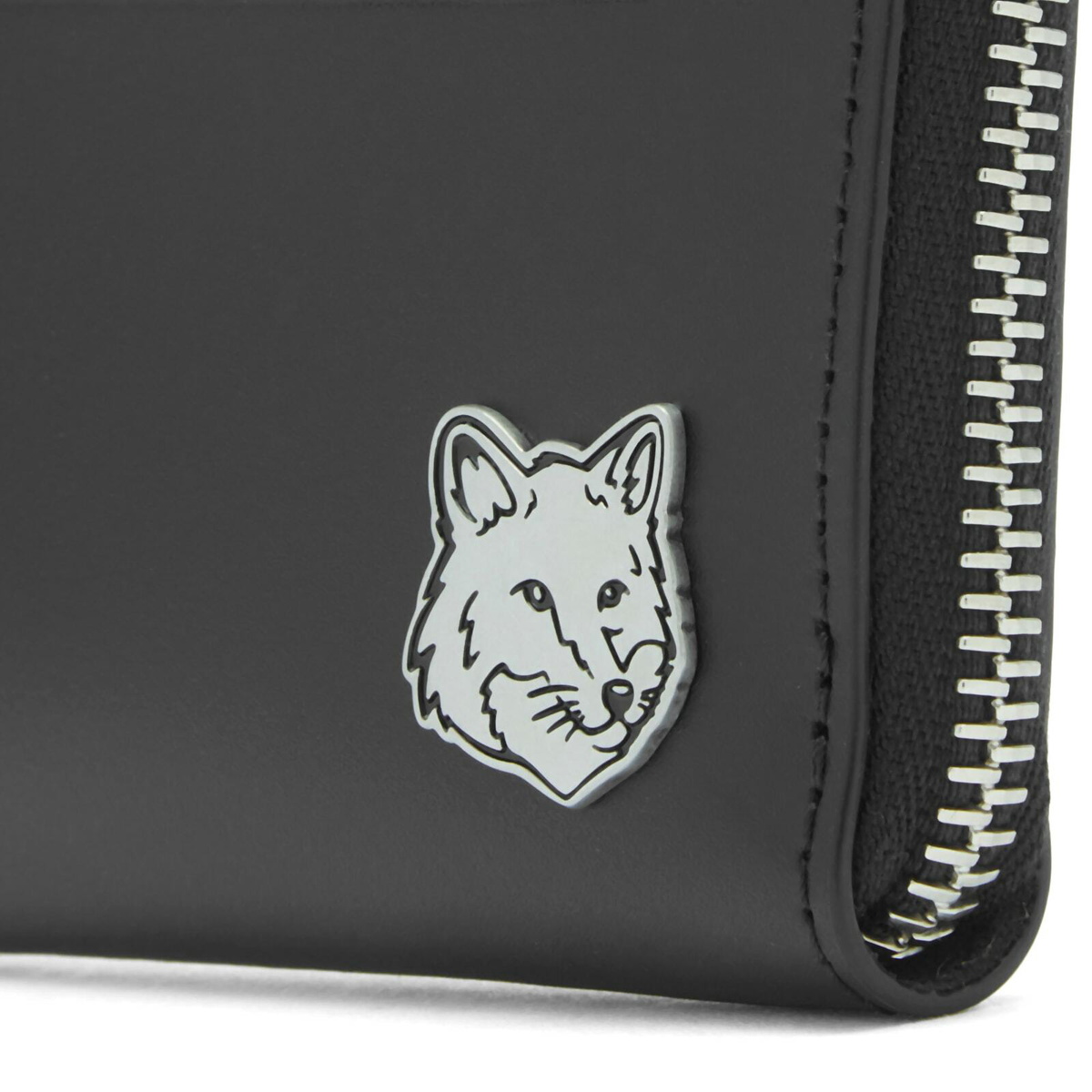 Maison Kitsuné Men's Fox Head Zipped Card Holder in Black 