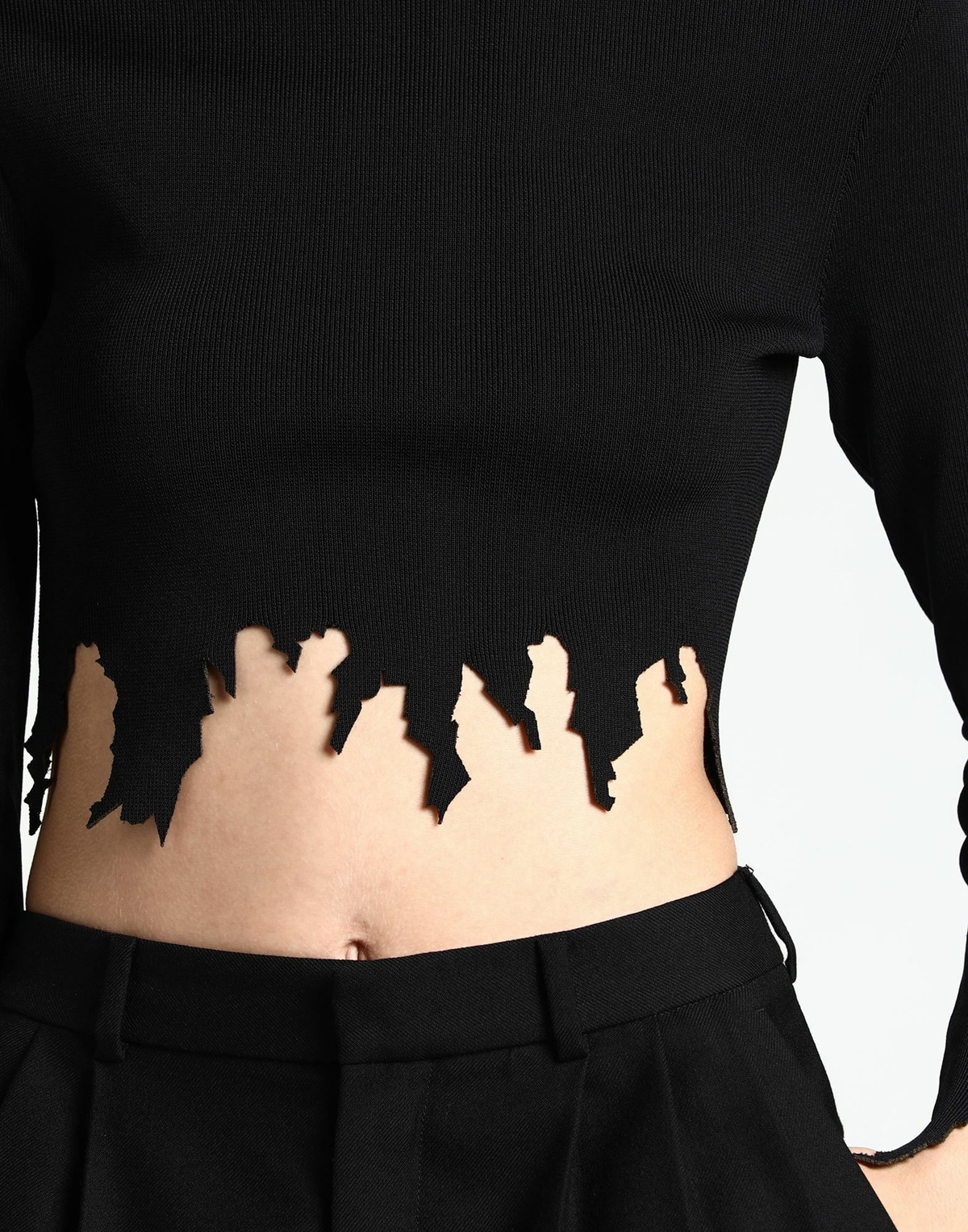 Jw Anderson Womens Sweater in Black