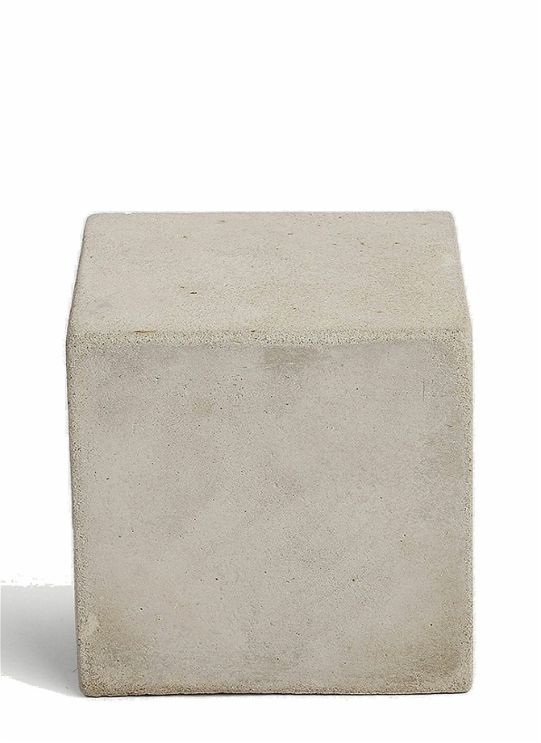 Photo: Cube Concrete in Grey