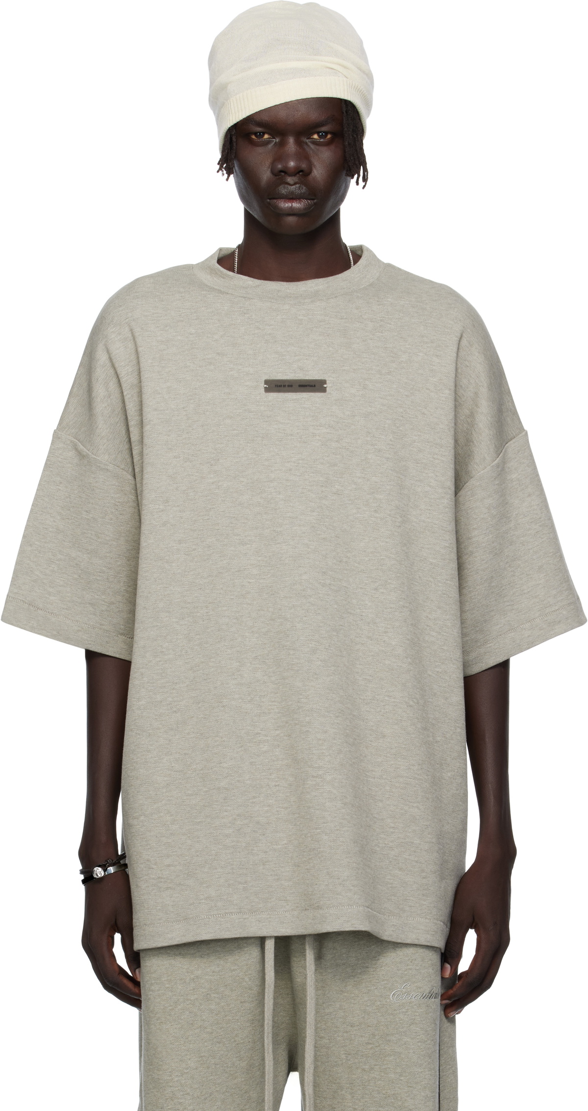 Fear of God ESSENTIALS Gray V-Neck T-Shirt Fear Of God Fear of God ESSENTIALS Gray V-Neck T-Shirt Fear Of God