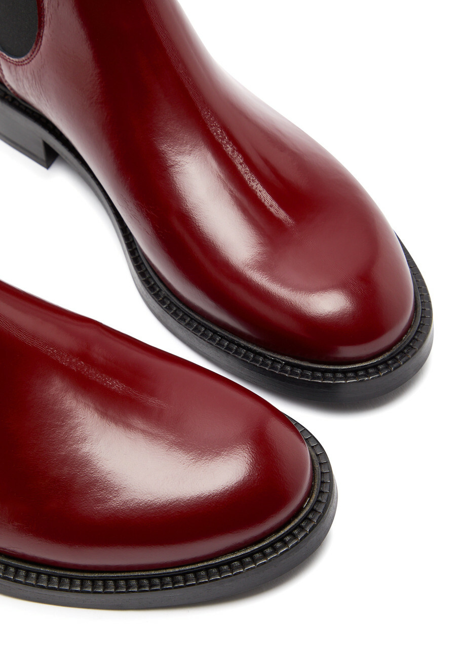 Alohas Lanz Leather Chelsea Boots Burgundy