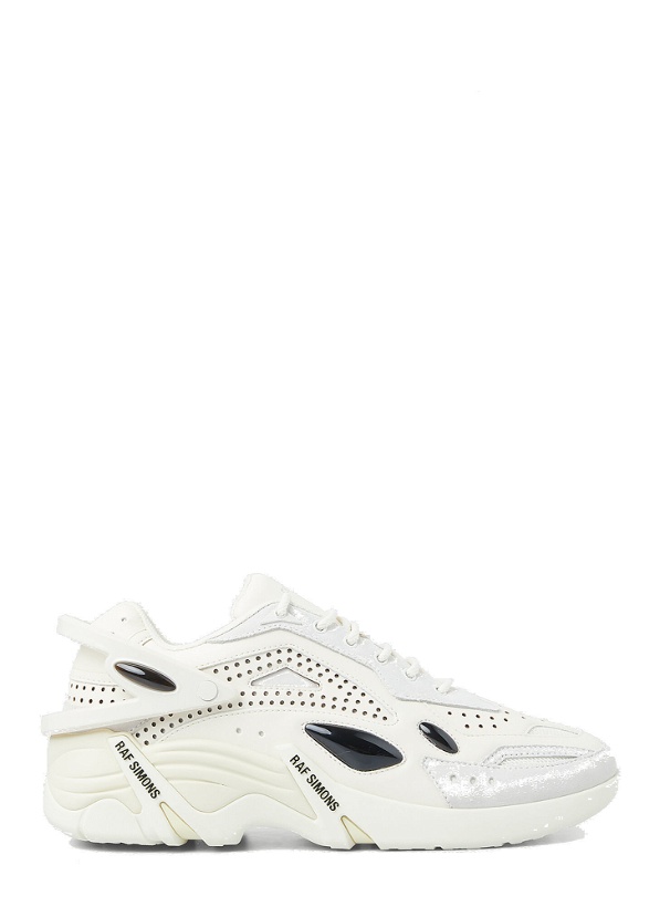 Photo: Cyclone 21 Sneakers in White