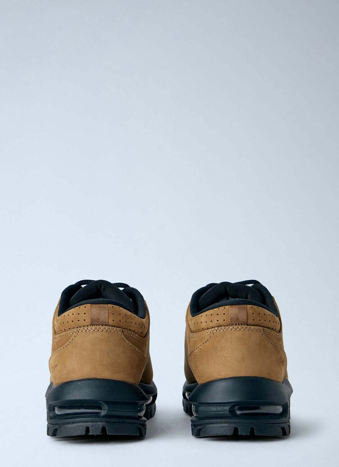 Nike Air Max Goadome Low Sneakers