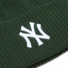 New Era New York Yankees Wide Cuff Beanie Hat in Dark Green 