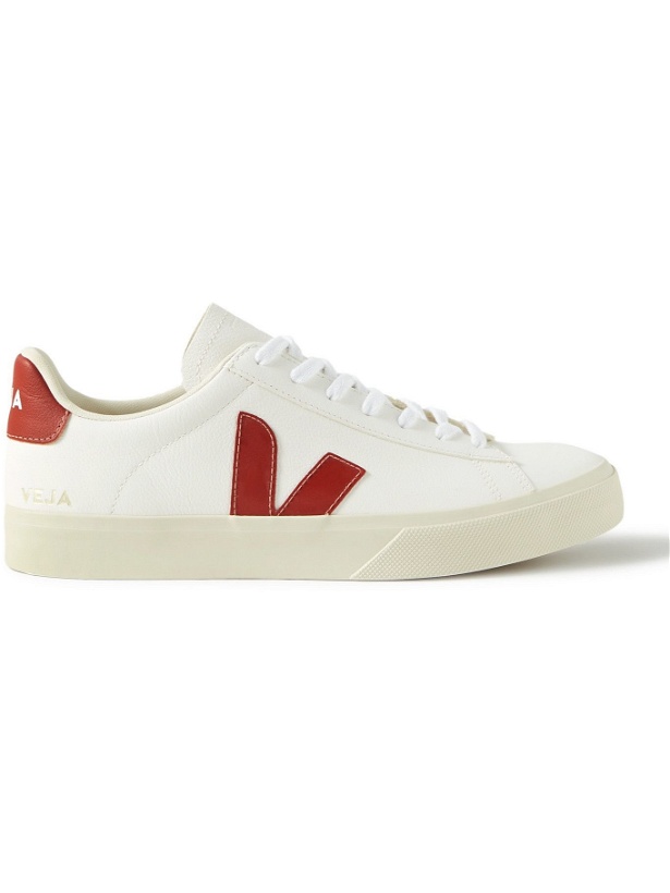 Photo: VEJA - Campo Leather Sneakers - White