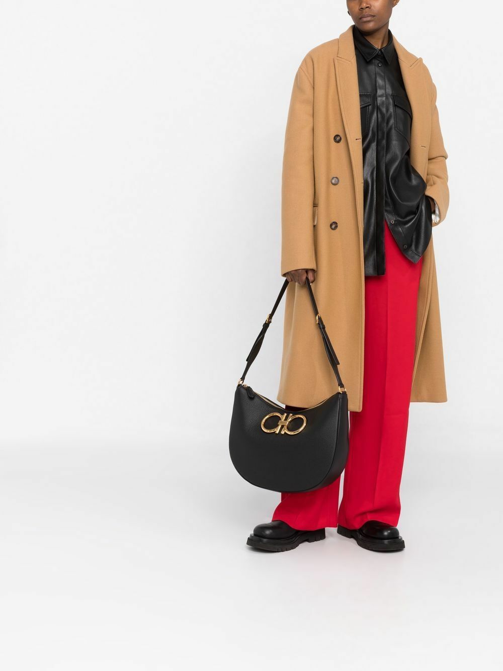 【関税&送料込】Ferragamo Hobo S Bag New SALVATORE FERRAGAMO,Maxi Gancio Logo,Zip Hobo Bag