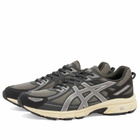 Asics Gel-Venutre 6 Sneakers in Truffle Grey/Steeple Grey