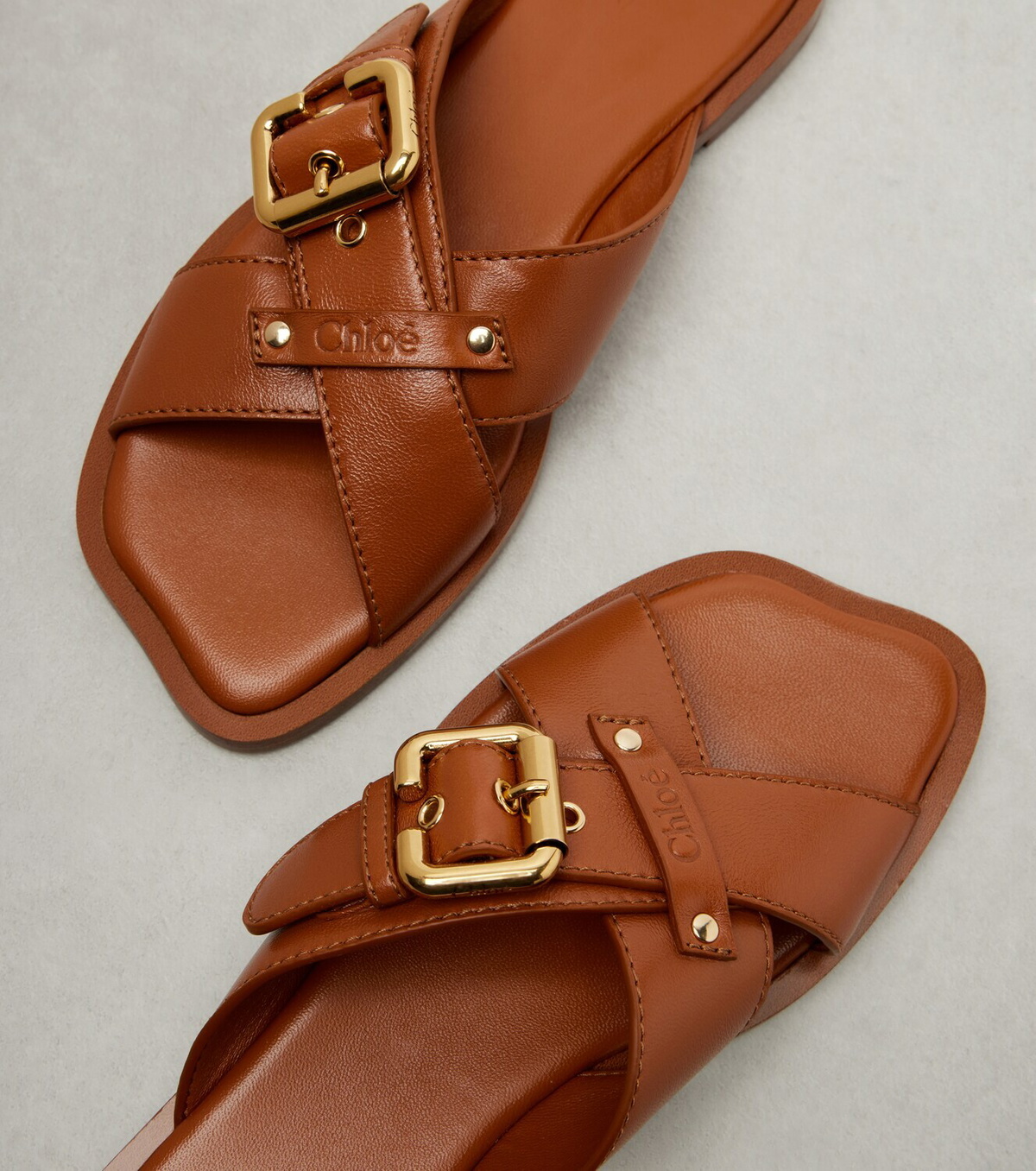 Chloé Nil leather slides