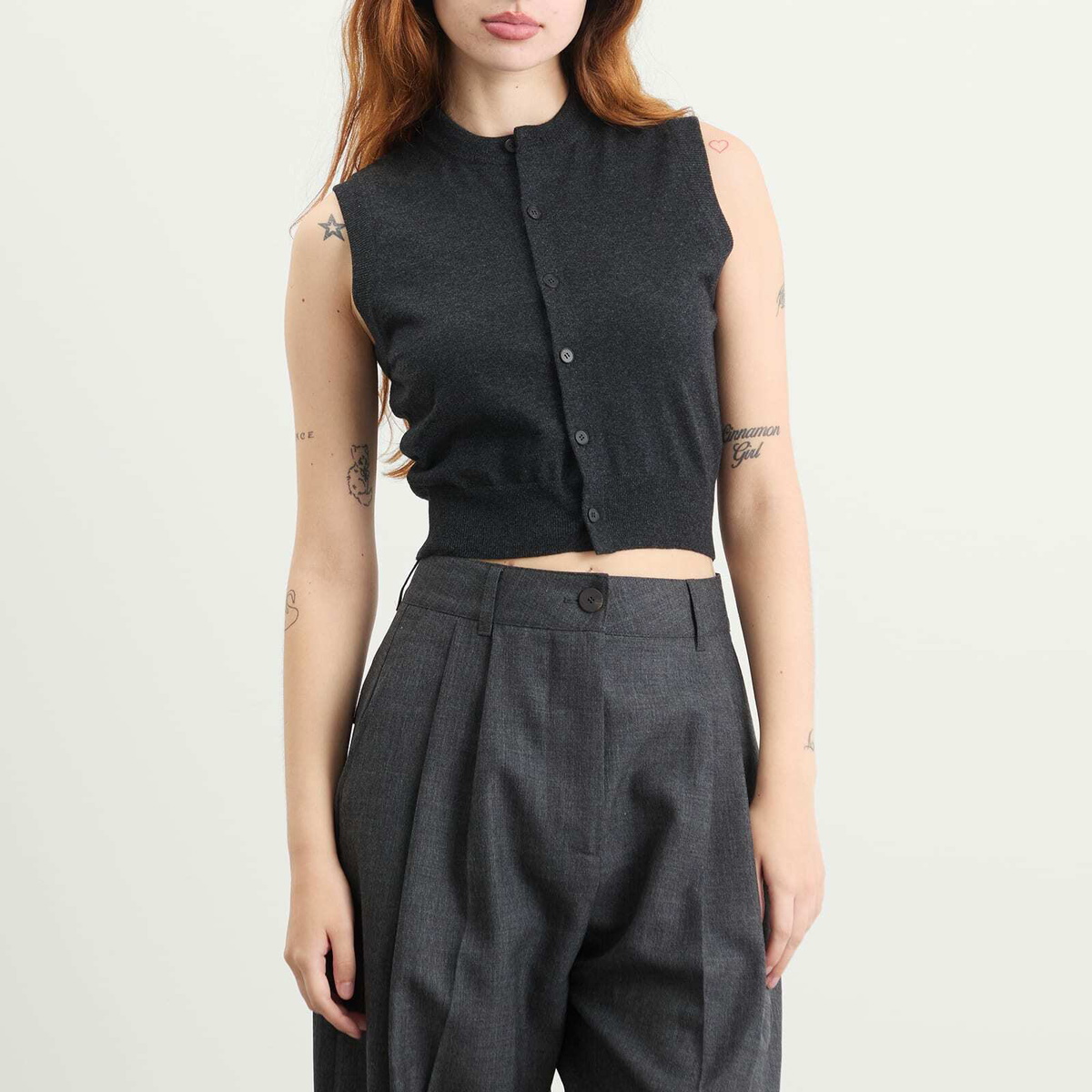 Auralee Women's High Twist Wool Knit Vest in Charcoal Auralee