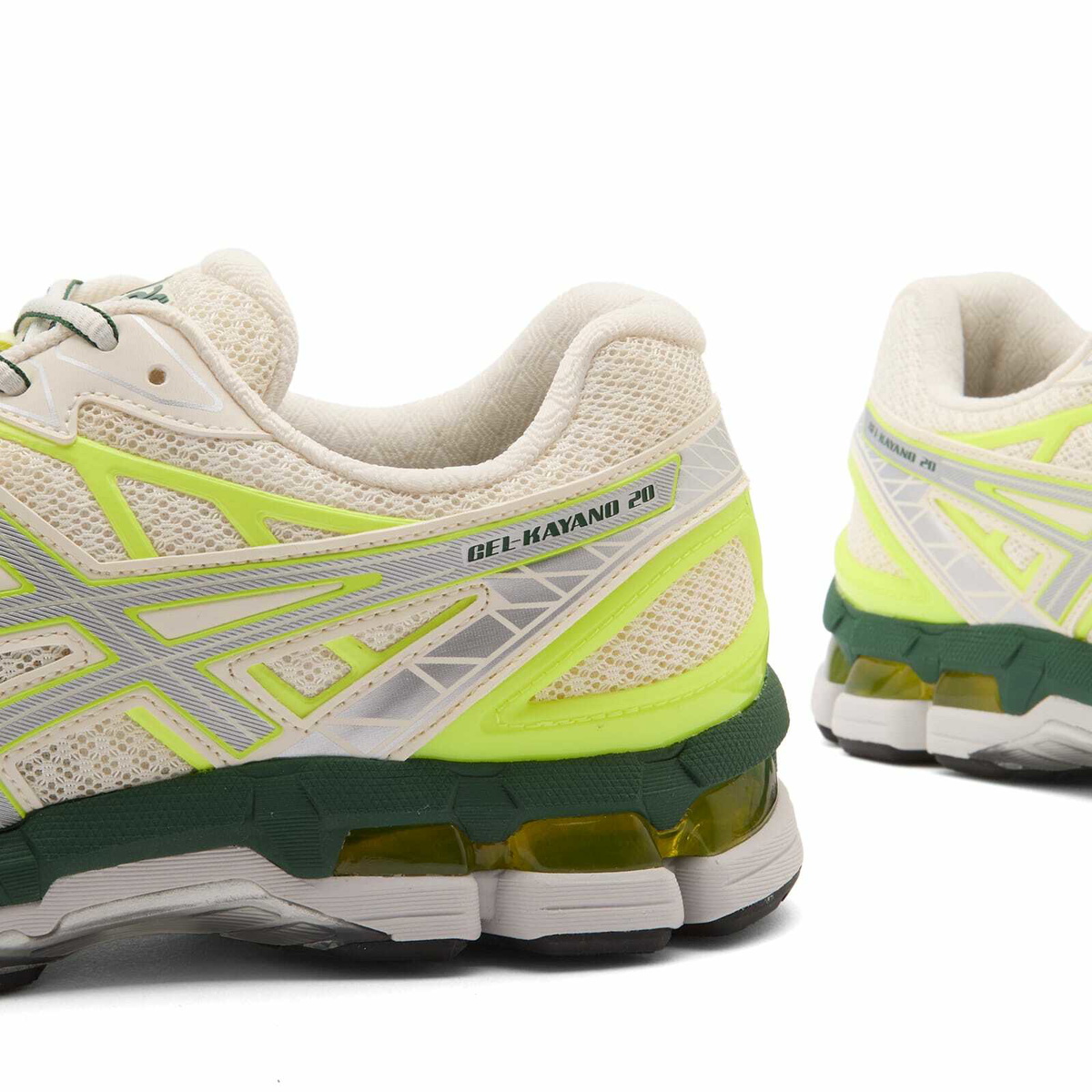 Asics GEL-Kayano 20 Sneaker in Cream/Pure Silver