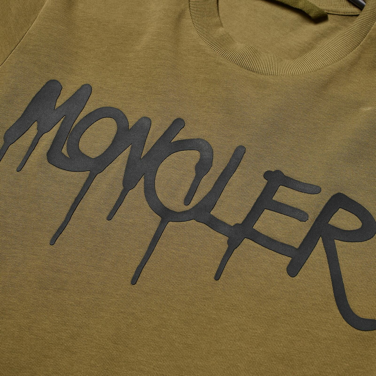 【MONCLER】Graffitiロゴ・ロング・スリーブTシャツ 新品 定価6万円☆MONCLER モンクレール 21AW ロングTシャツ