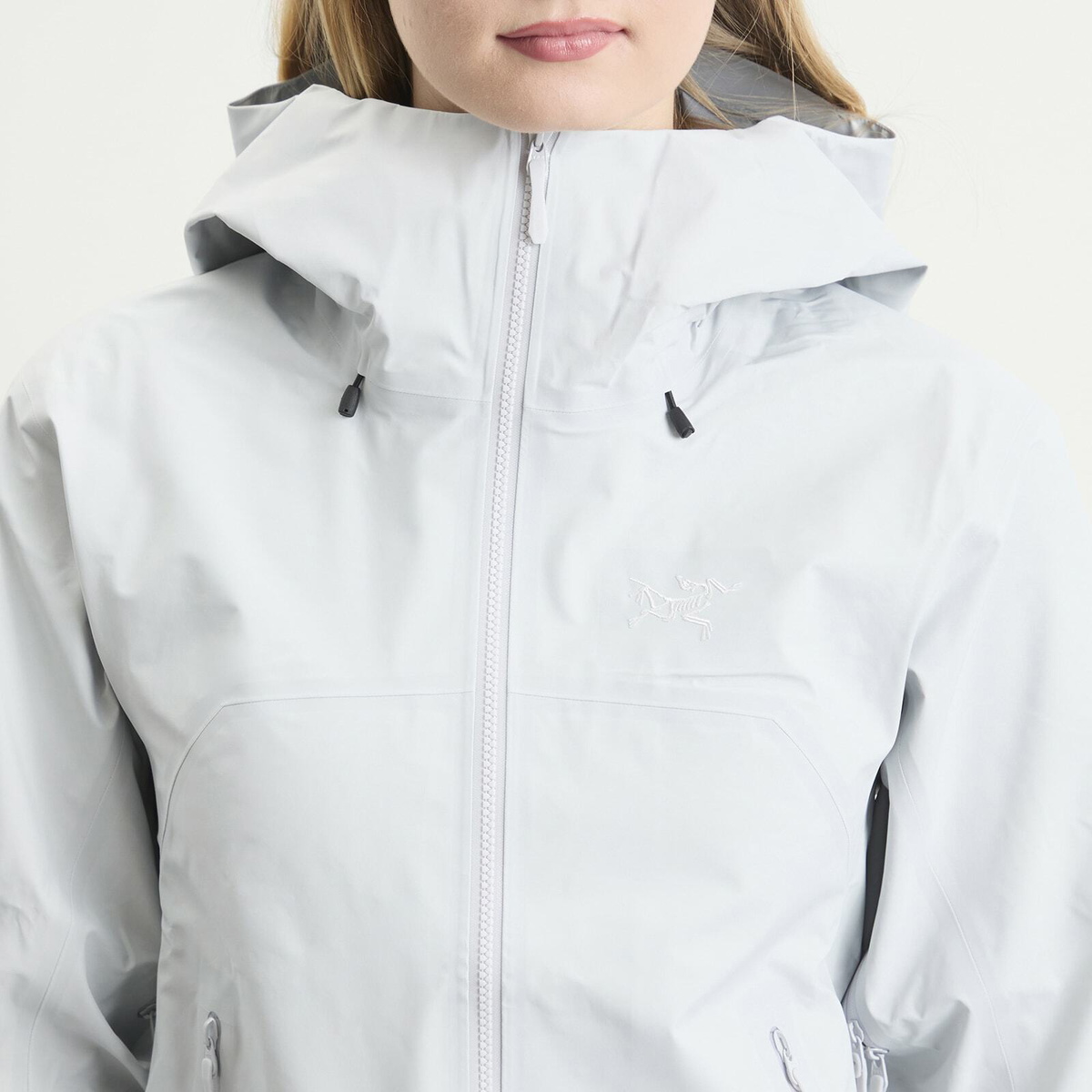 Arc'teryx Women's Beta SL Jacket W in Solitude