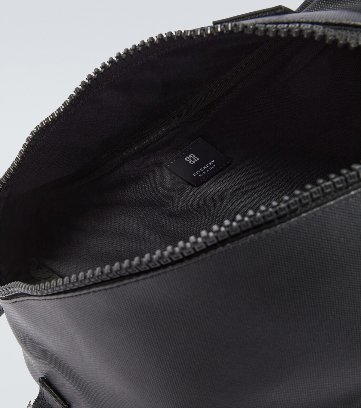 Givenchy - G-Zip Triangle Medium crossbody bag Givenchy
