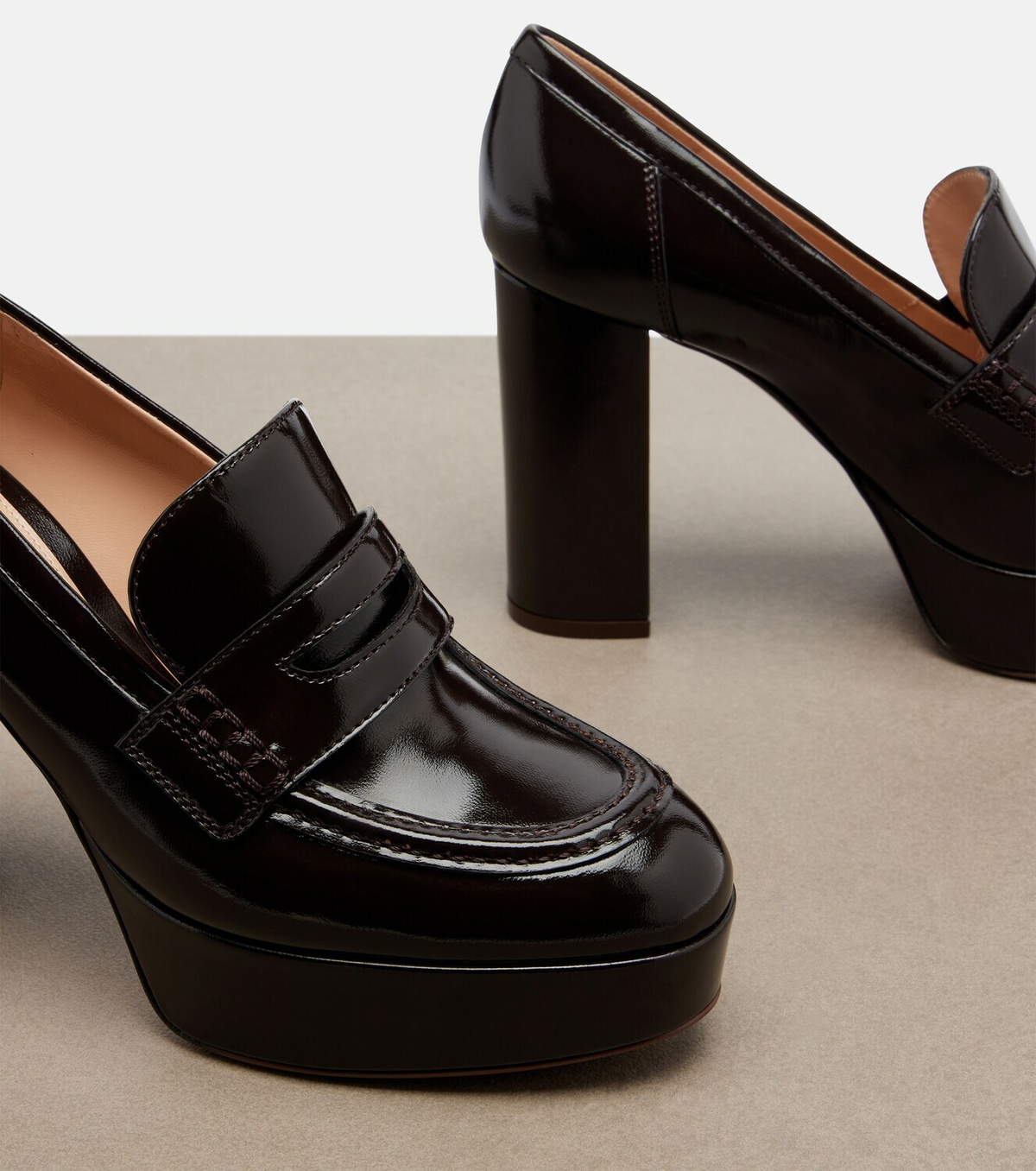 Gianvito Rossi Patent leather loafer pumps