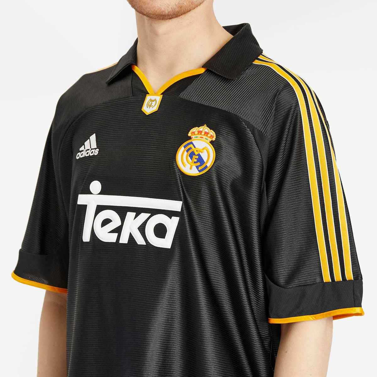 Adidas Men's Real Madrid 99/00 Away Jersey in Black adidas