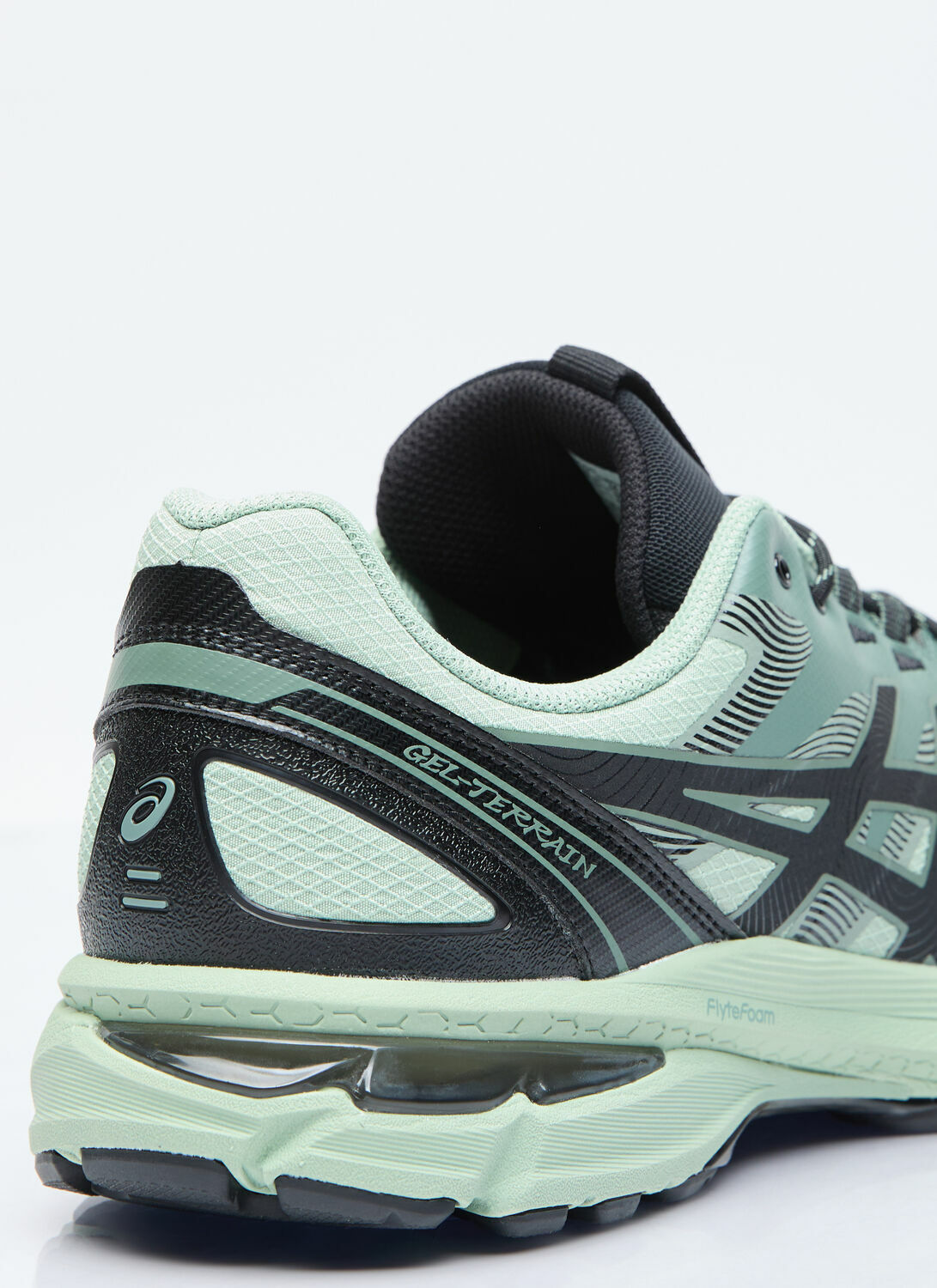 Asics Gel-Terrain Sneakers