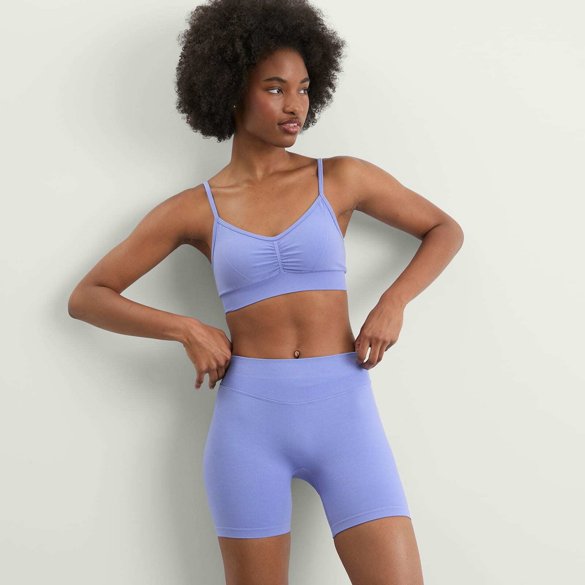 TALA Women's Sculpt Seamless Ruched Bra - Presented by END. in Aster Blue