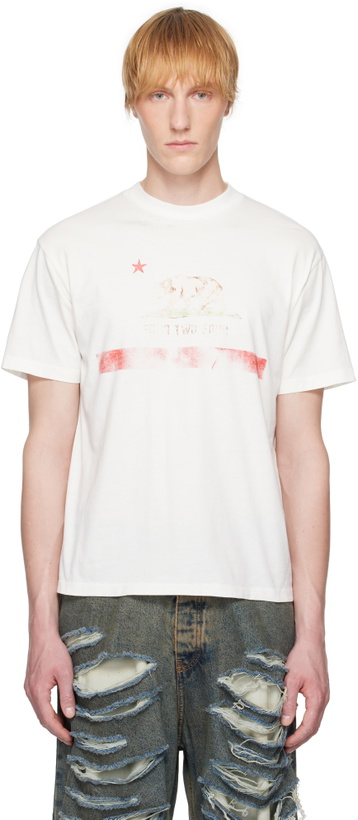 Photo: 424 Off-White Cali T-shirt