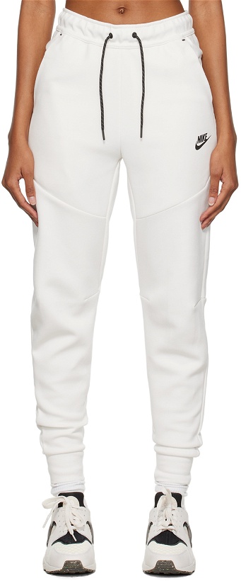 Photo: Nike White Sportswear Tech Lounge Pants