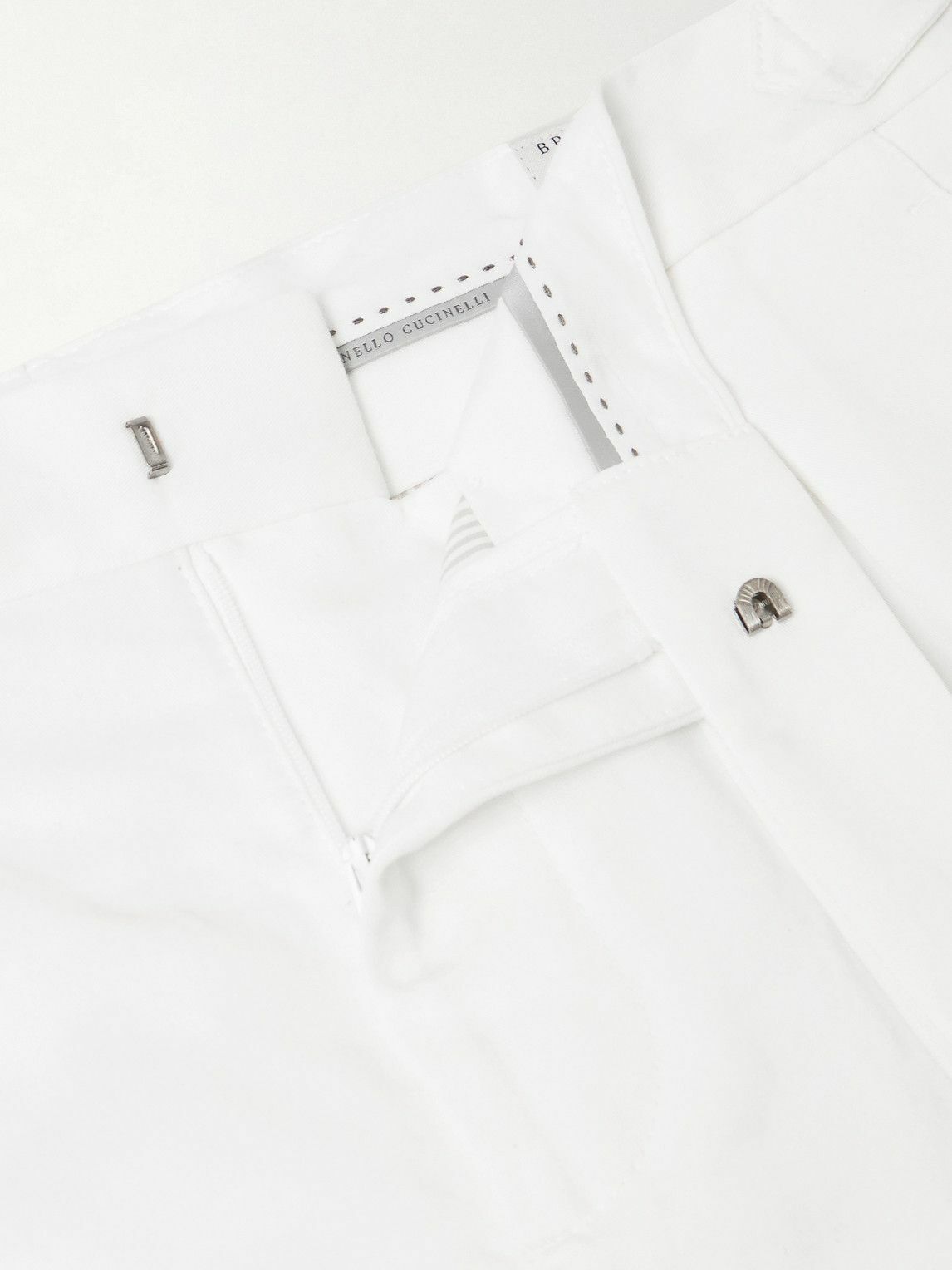 Brunello Cucinelli - Wide-Leg Pleated Cotton and Linen-Blend Bermuda Shorts - White