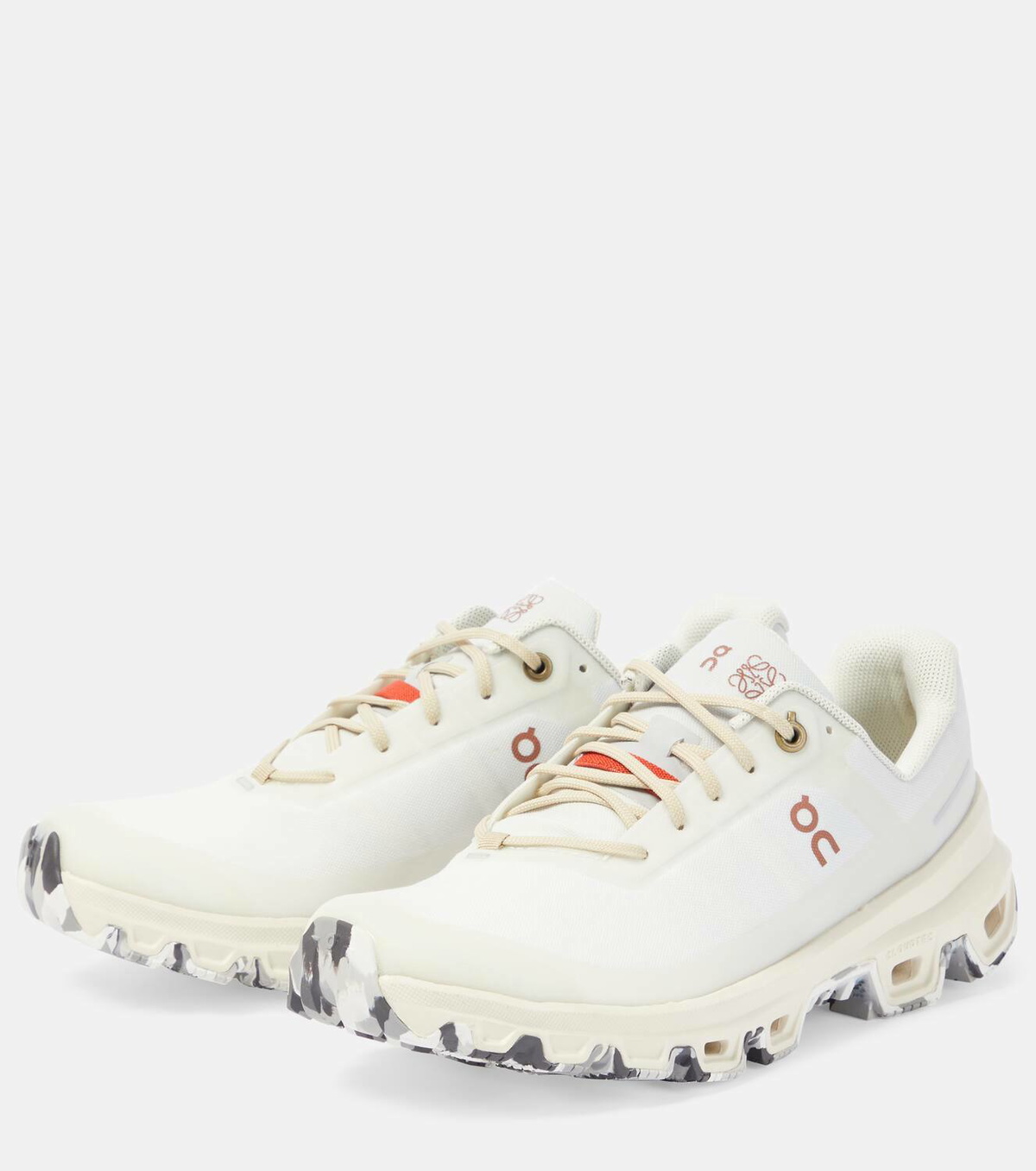 靴 LOEWE CLOUDVENTURE WHITE 38 On Running Cloudventure LOEWE White Men's - 32.98178