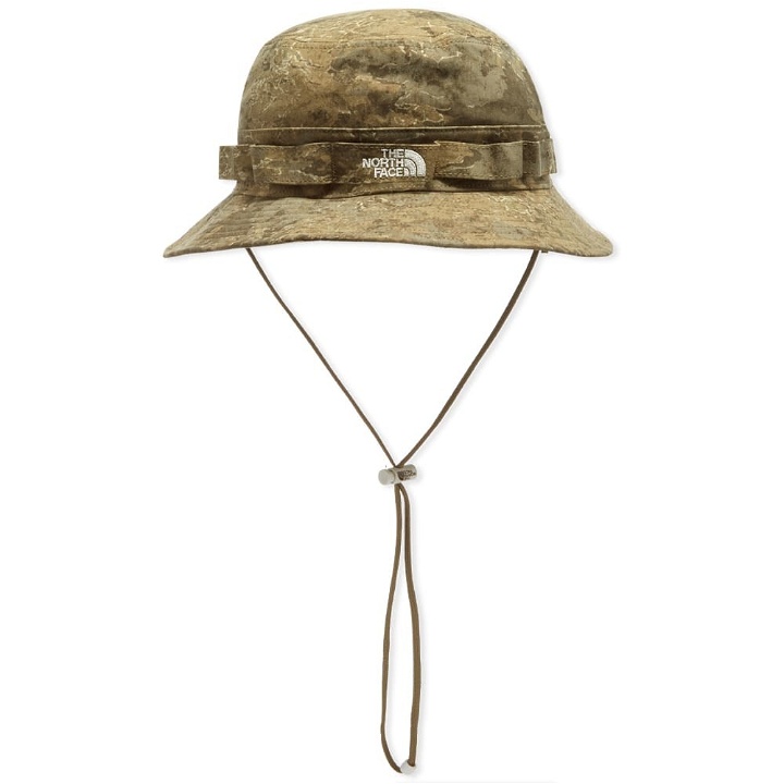 Photo: The North Face Class V Brimmer Hat