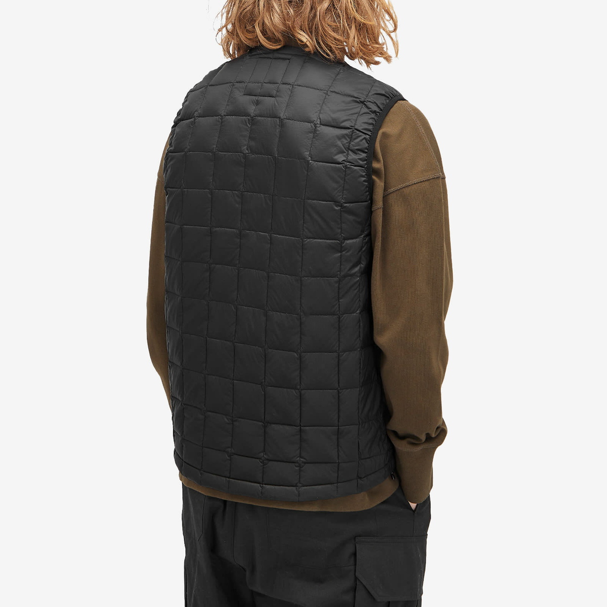 Taion Men's Mountain Crew Neck Light Down Vest in Black