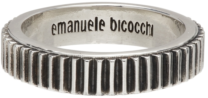 Photo: Emanuele Bicocchi Silver Serrated Band Ring