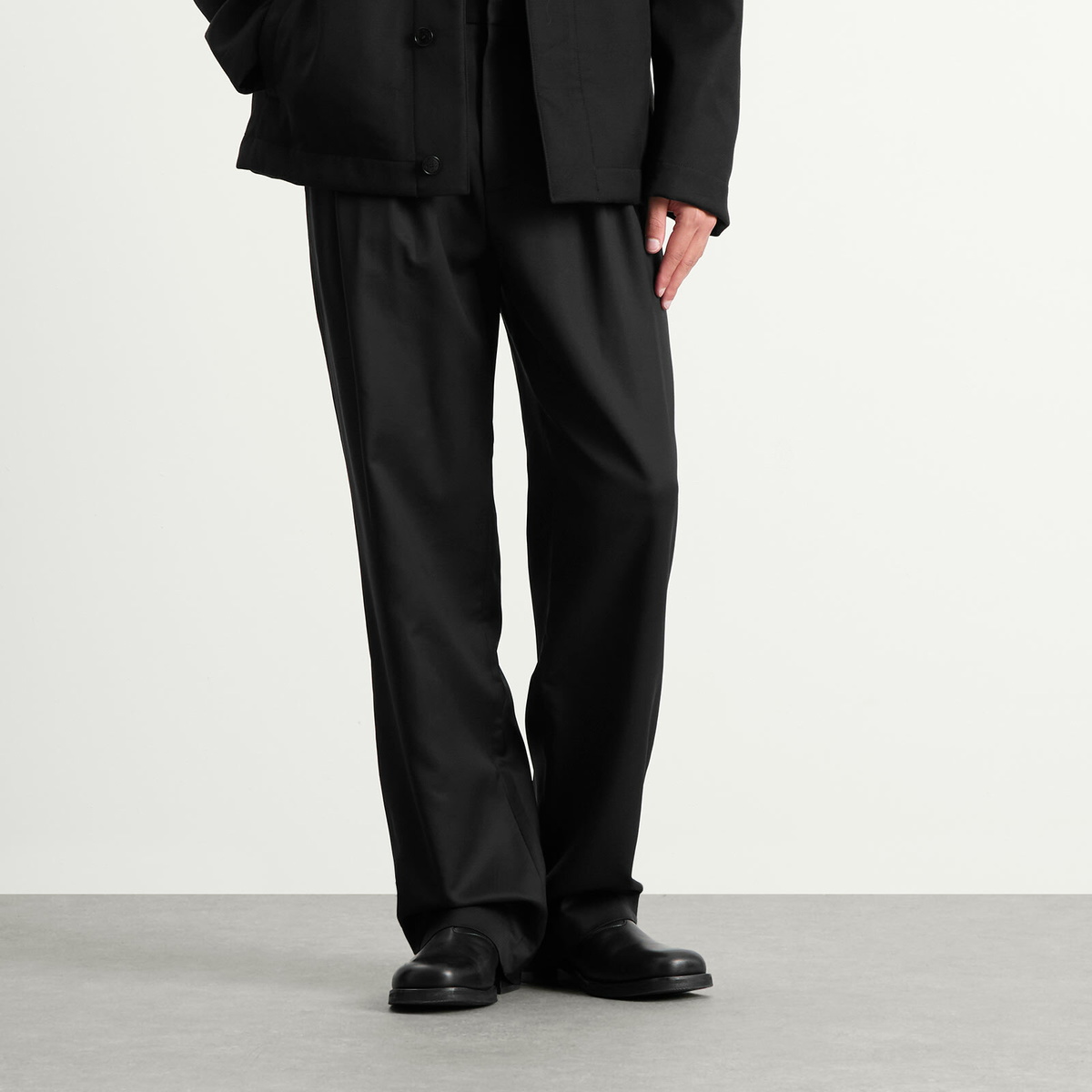 Casablanca Men's Workwear Wool Belt Loop Trouser in Black