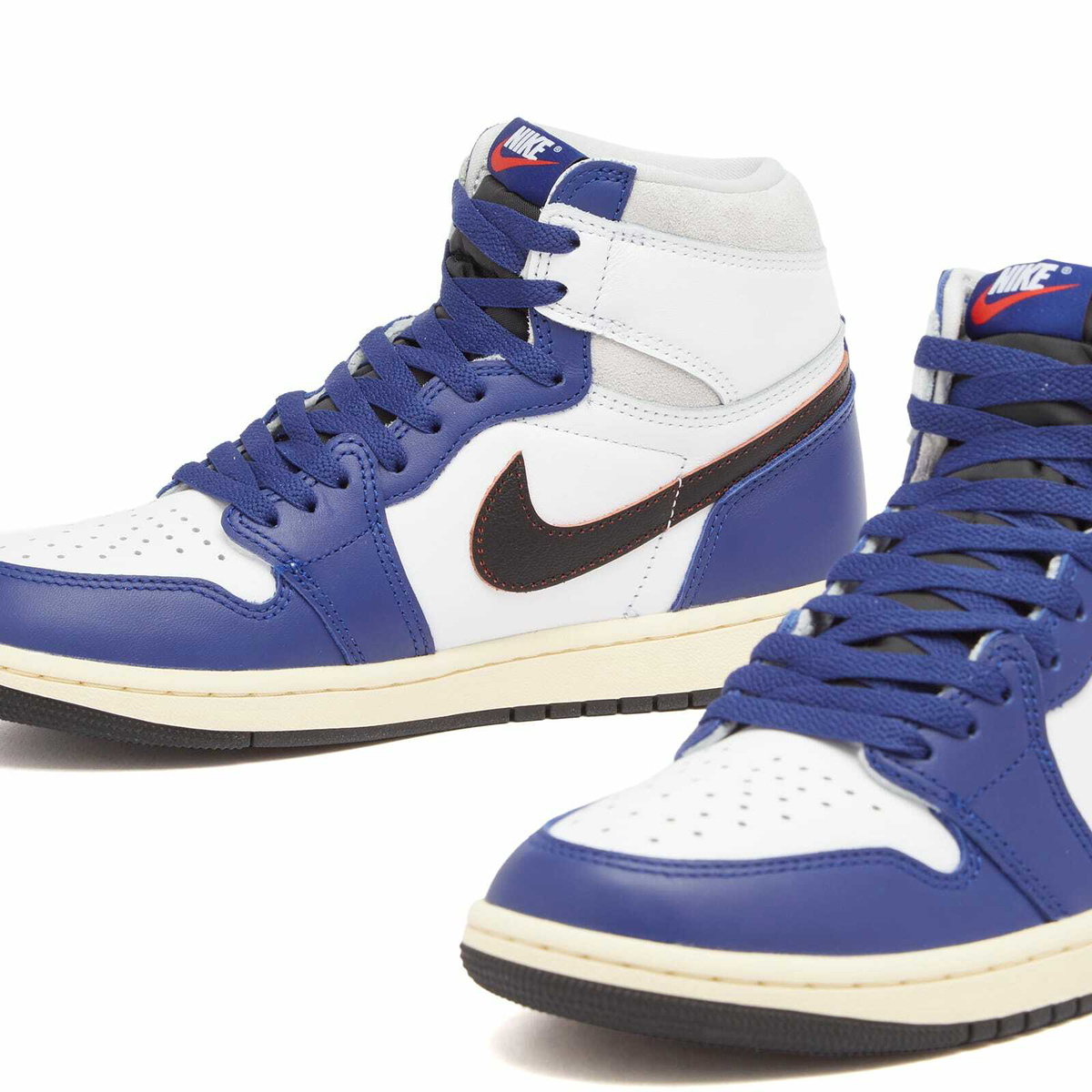 Air Jordan 1 Retro Hi Og Rmstd Sneaker in White/Grey/Royal Nike 