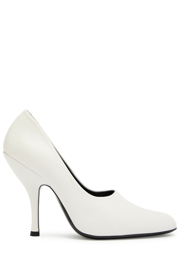 Photo: Jude Date 105 Leather Pumps