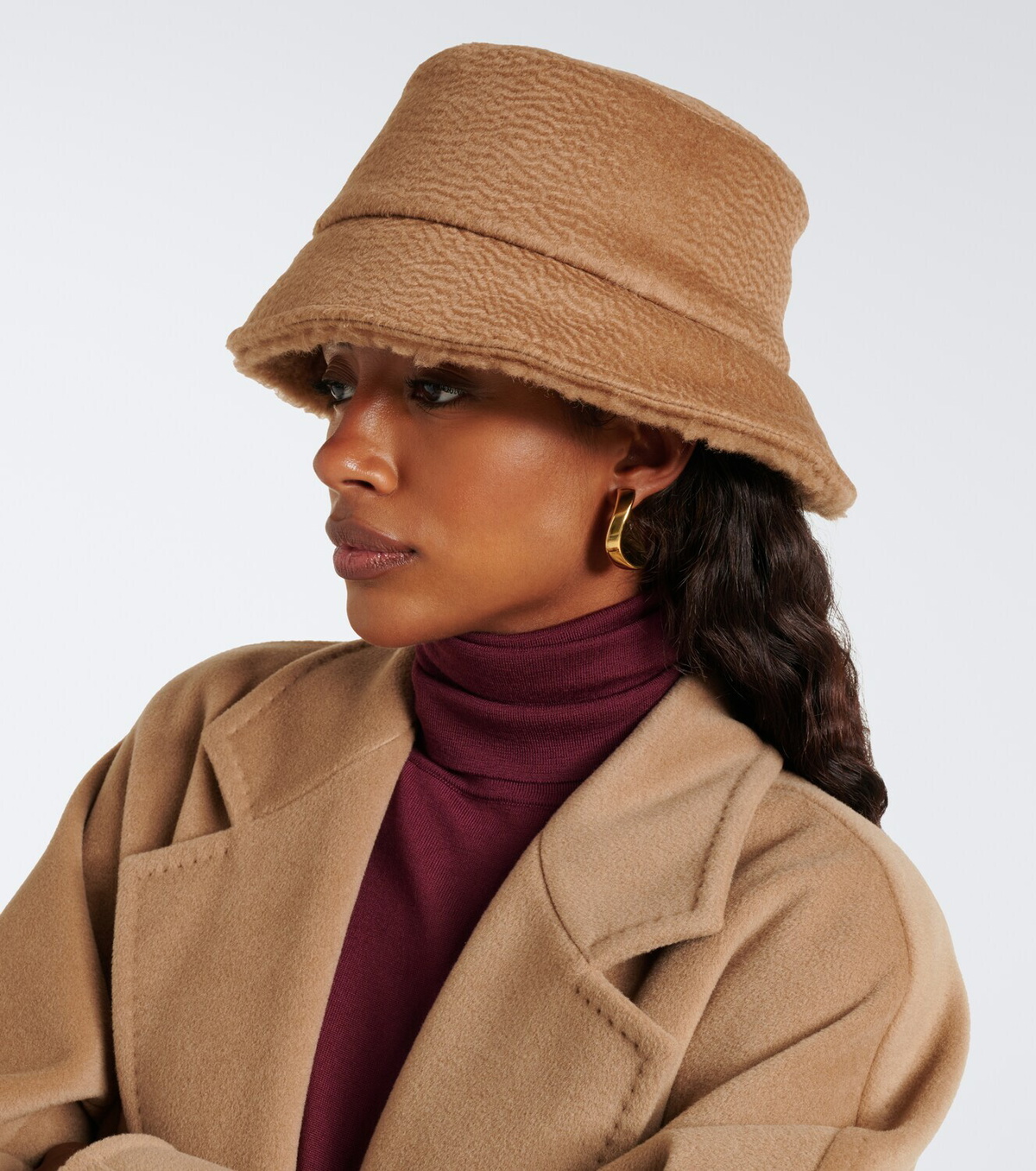 Max Mara Reversible camel hair and silk bucket hat