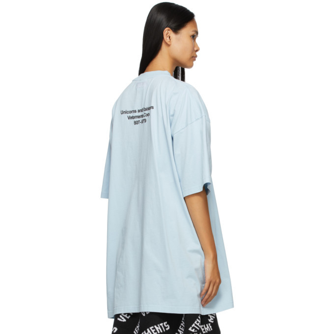 VETEMENTS Blue Magic Unicorn T-Shirt Vetements