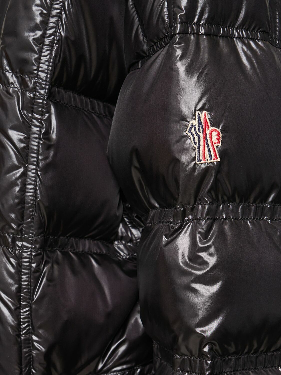 【MONCLER】GRENOBLE ROCHELAIR DOWN JACKET MONCLER GRENOBLE Rochelair hooded padded quilted shell down