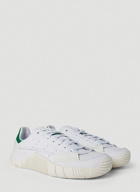 Scuba Stan Sneakers in White