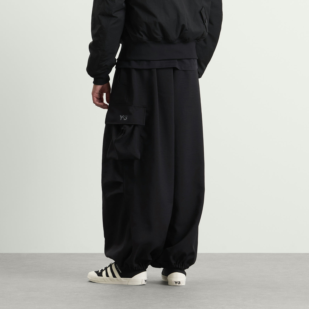 Y-3 Men's Sport Uniform Wide Cargo Pants in Black