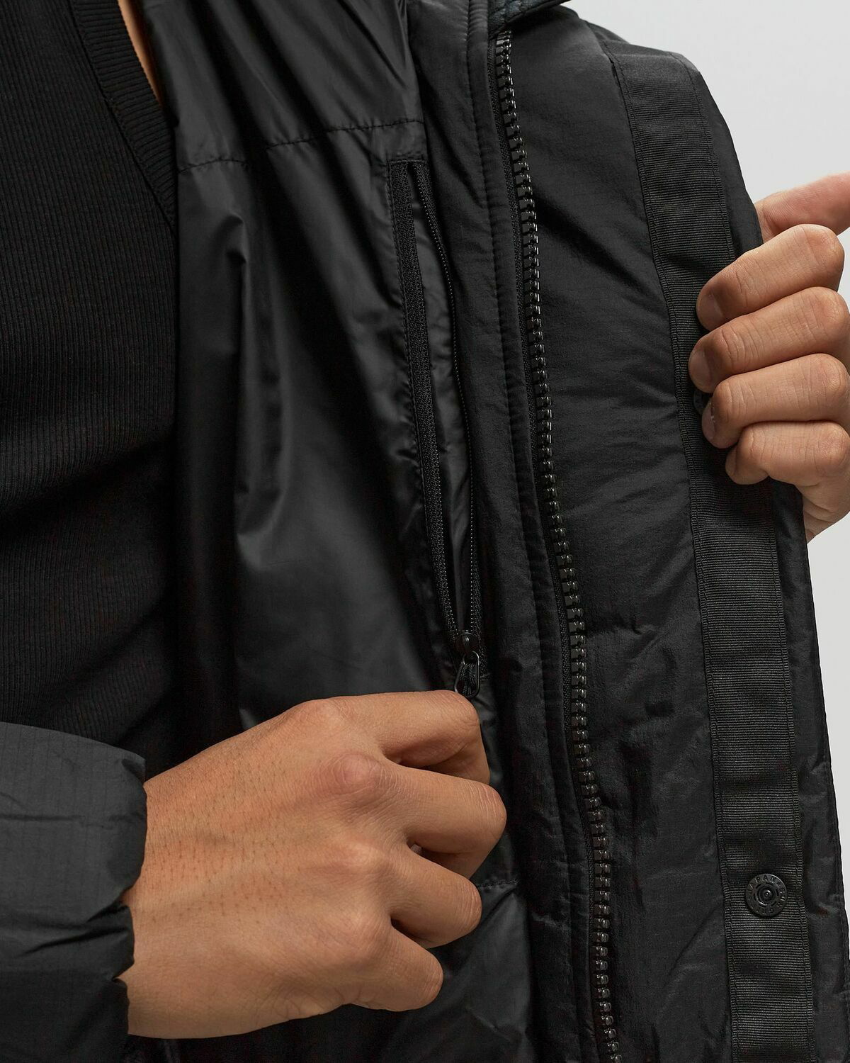 And Wander Ripstop PRIMALOFT insulation coat Black Mens Coats