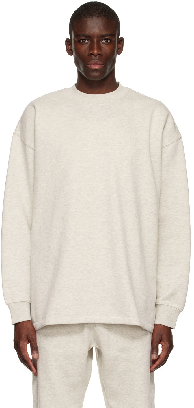 Fear of God ESSENTIALS Off-White Relaxed Sweatshirt Fear Of God Essentials