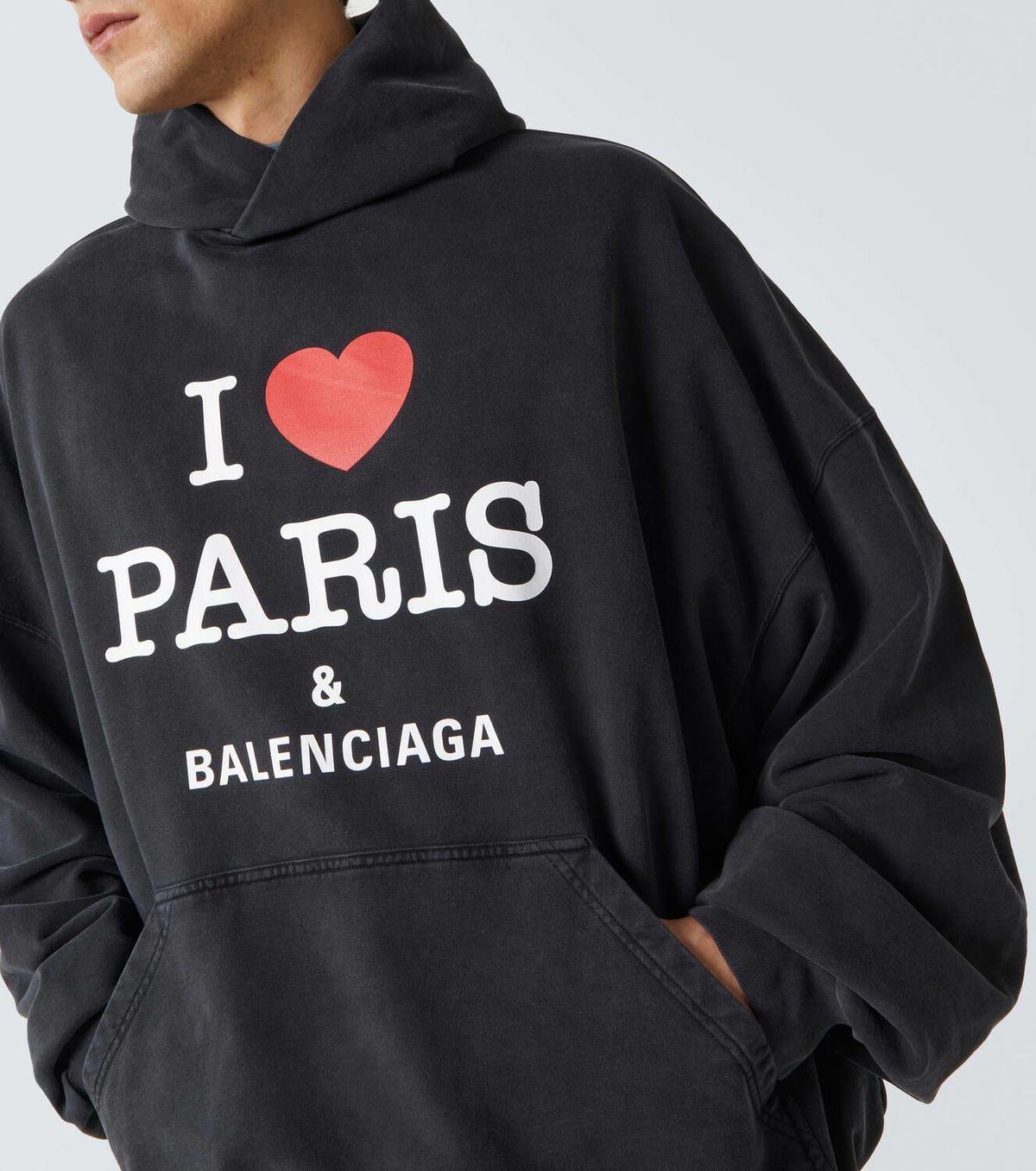 BALENCIAGA Layered Faded Hoodie 23AW ファッション BALENCIAGA Layered Faded Hoodie 23AW ファッション