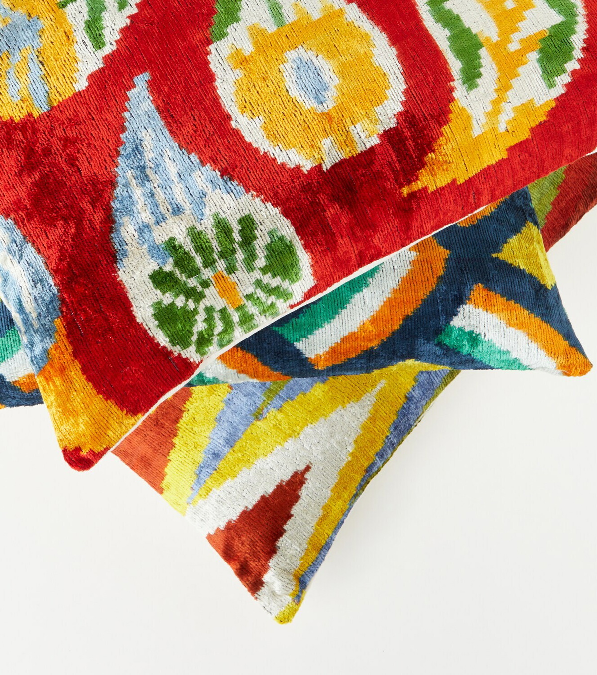 Les-Ottomans Silk and cotton velvet cushion