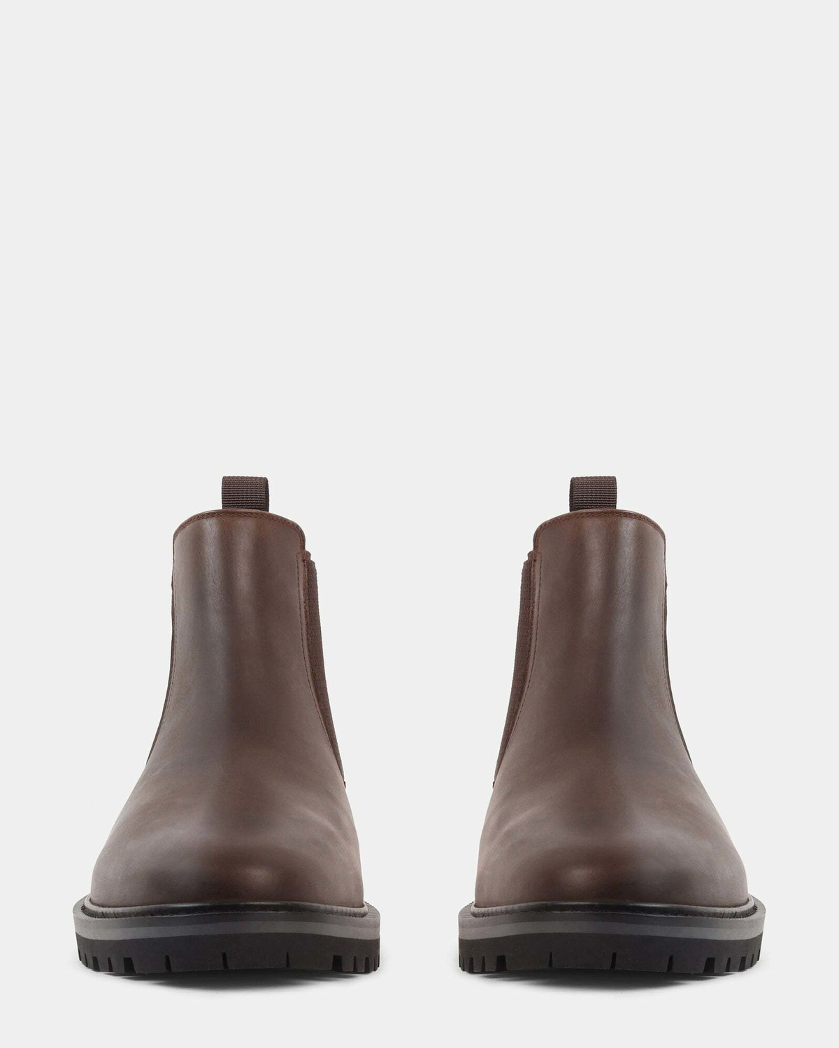 Steve Madden Silvioo Boots in Brown